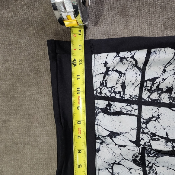 Marble Print Leggings - Picture 6 of 7